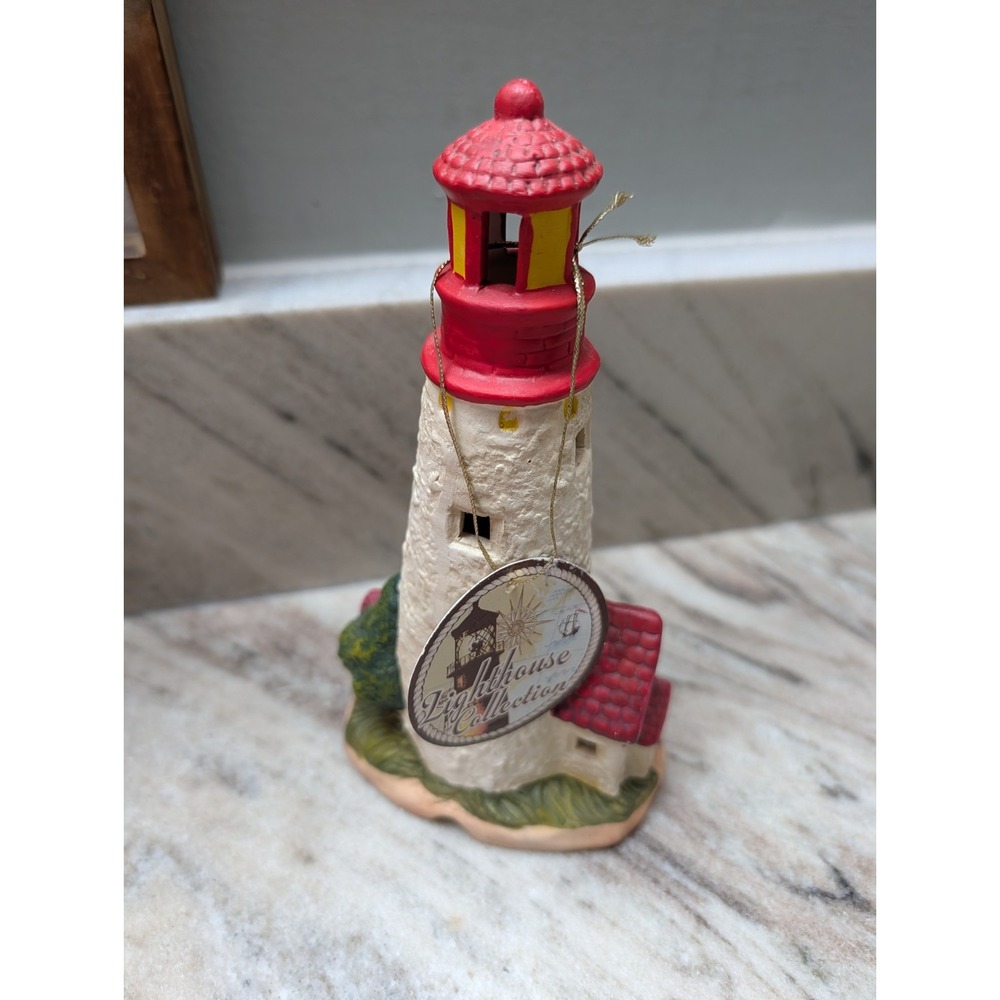 Cape May New Jersey Ceramic Lighthouse Collection 8 Inch Figurine NWT